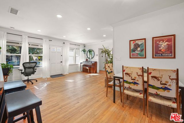 1730 N Pass Avenue, Burbank, CA 91505
