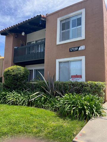17159 W Bernardo Drive 102, San Diego, CA 92127