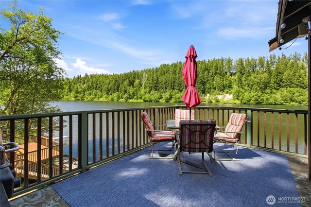 39420 Ski Park Road E, Eatonville, WA 98328