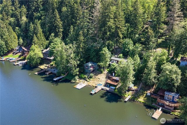 39420 Ski Park Road E, Eatonville, WA 98328