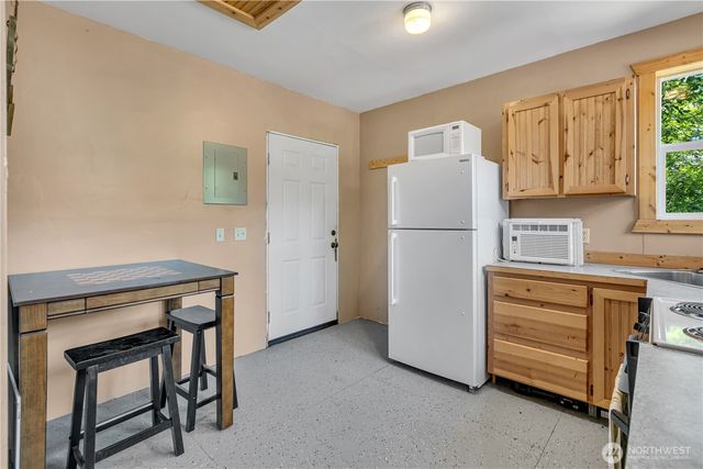 39420 Ski Park Road E, Eatonville, WA 98328