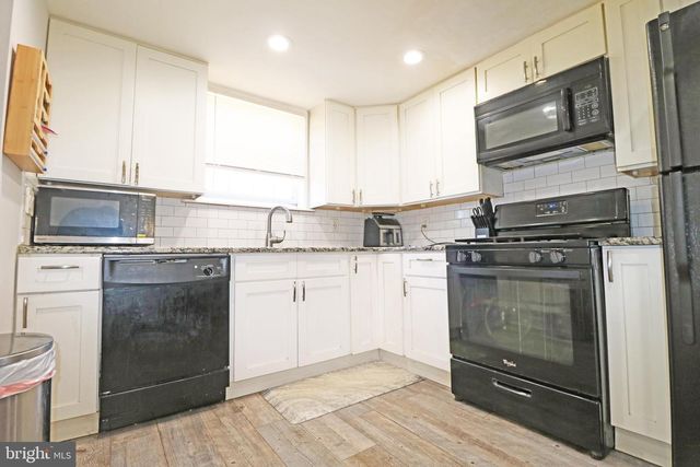 602 W SOUTH AVE, Glenolden, PA 19036