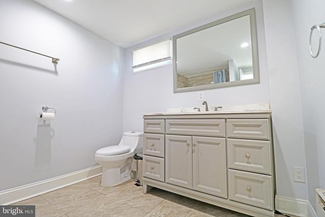 602 W SOUTH AVE, Glenolden, PA 19036