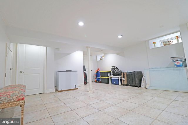 602 W SOUTH AVE, Glenolden, PA 19036