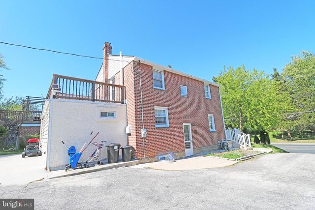 602 W SOUTH AVE, Glenolden, PA 19036