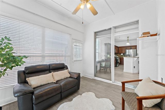 1114 BALLYSHANNON PARKWAY, Orlando, FL 32828