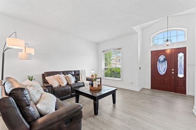 1114 BALLYSHANNON PARKWAY, Orlando, FL 32828