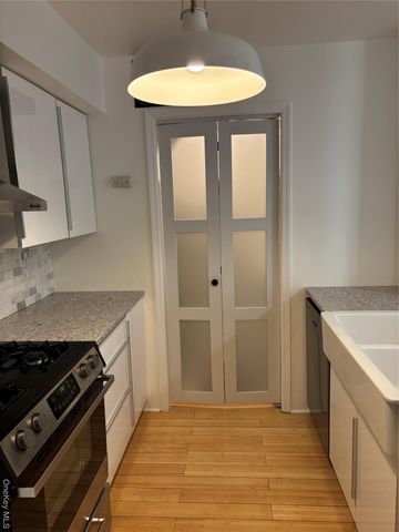 166 E Crooked Hill Road 166, Pearl River, NY 10965