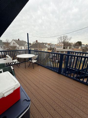 118 Sumner St 3, Quincy, MA 02169