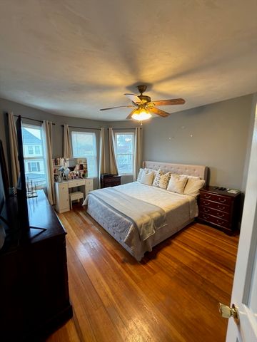 118 Sumner St 3, Quincy, MA 02169