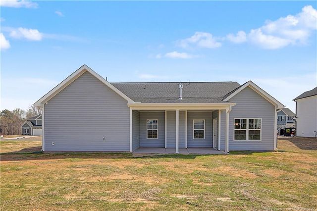 1727 Man O War Drive, Hope Mills, NC 28348