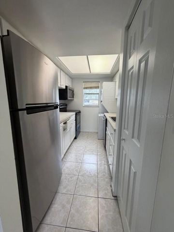 2419 SE 16TH AVENUE H, Ocala, FL 34471