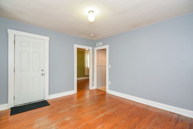 23 Grove St 1-1, Haverhill, MA 01832