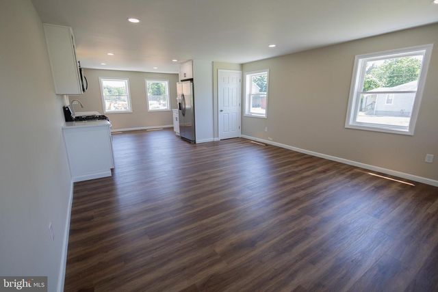 201 SUMNER ST, Buena, NJ 08310