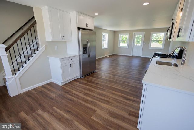 201 SUMNER ST, Buena, NJ 08310