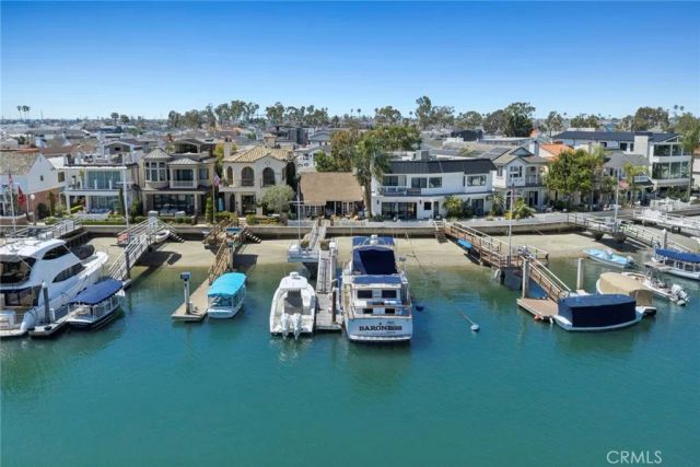 323 E Bay Front, Newport Beach, CA 92662