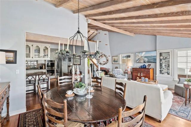 323 E Bay Front, Newport Beach, CA 92662