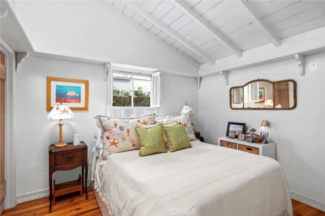 323 E Bay Front, Newport Beach, CA 92662