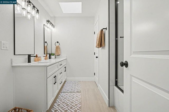 1522 1522 Thornwood Dr, Concord, CA 94521