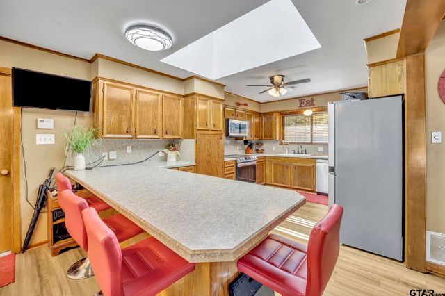 829 Meador Road, Kilgore, TX 75662