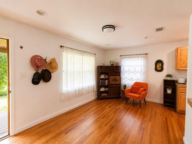 2107 Saratoga DR, Austin, TX 78733