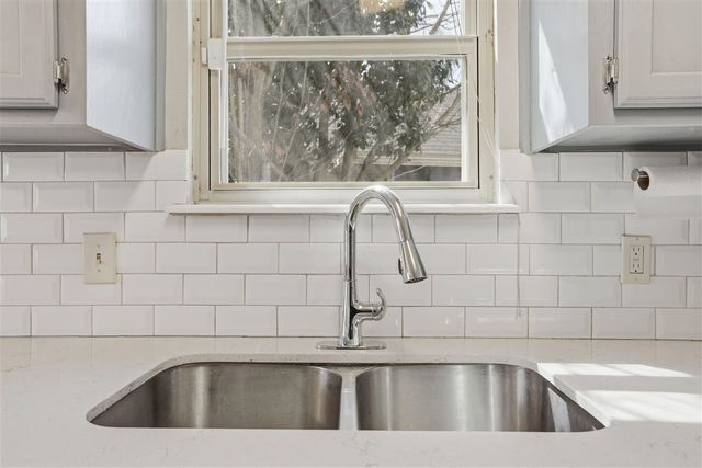 2413 SW 41st St, Lawton, OK 73505