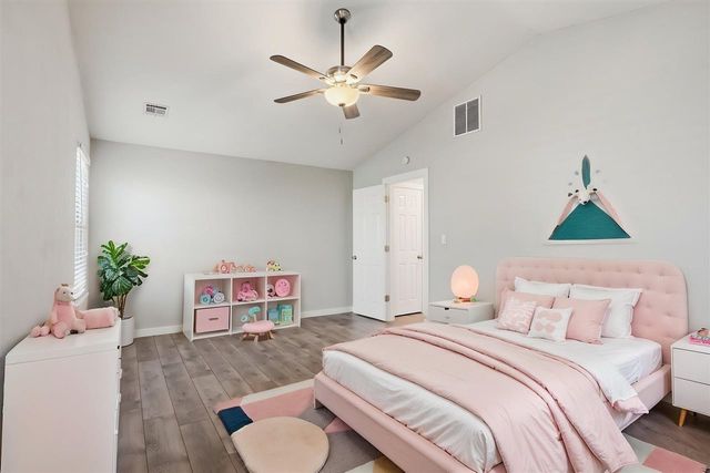 2413 SW 41st St, Lawton, OK 73505