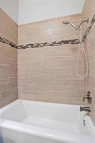 2413 SW 41st St, Lawton, OK 73505