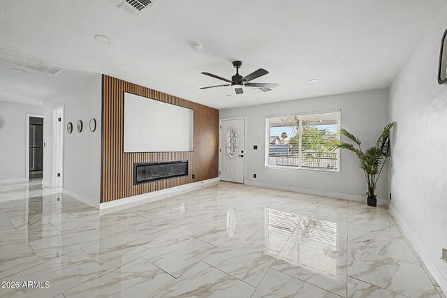1516 W 7TH Drive, Mesa, AZ 85202