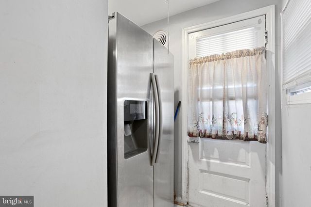 41 N DUNDALK AVE, Dundalk, MD 21222
