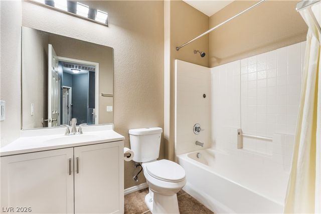 6329 Snap Ridge Street 3, North Las Vegas, NV 89081