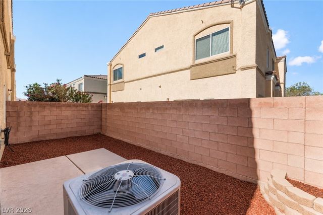 6329 Snap Ridge Street 3, North Las Vegas, NV 89081