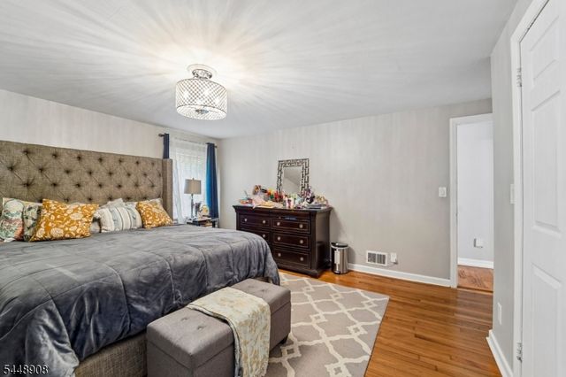 47 Collamore Ter, West Orange Twp., NJ 07052