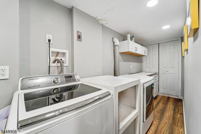 47 Collamore Ter, West Orange Twp., NJ 07052