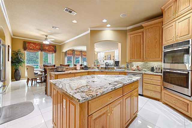 2360 Mystic Shore Drive, Cedar Hill, TX 75104