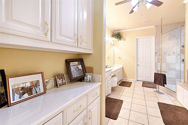 2360 Mystic Shore Drive, Cedar Hill, TX 75104