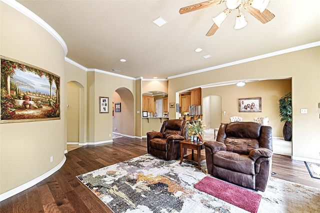 2360 Mystic Shore Drive, Cedar Hill, TX 75104