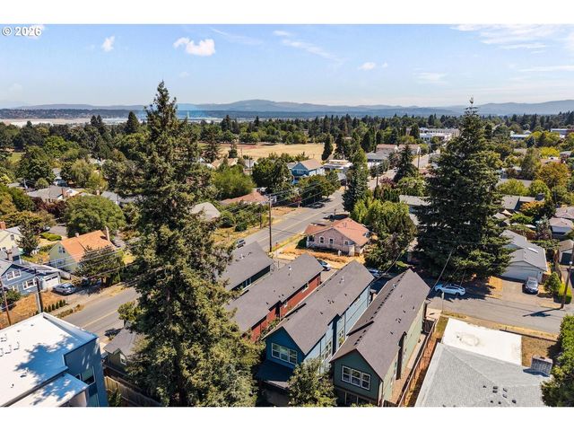 5471 Ne 37TH Ave, Portland, OR 97211