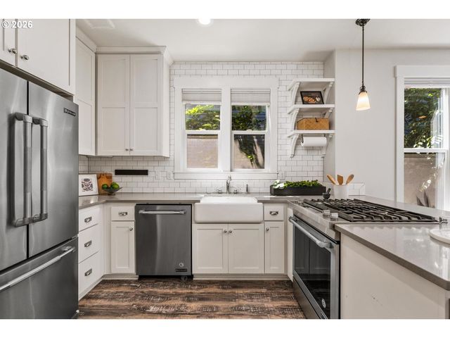 5471 Ne 37TH Ave, Portland, OR 97211