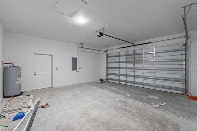 828 Genoa AVE S, Lehigh Acres, FL 33974