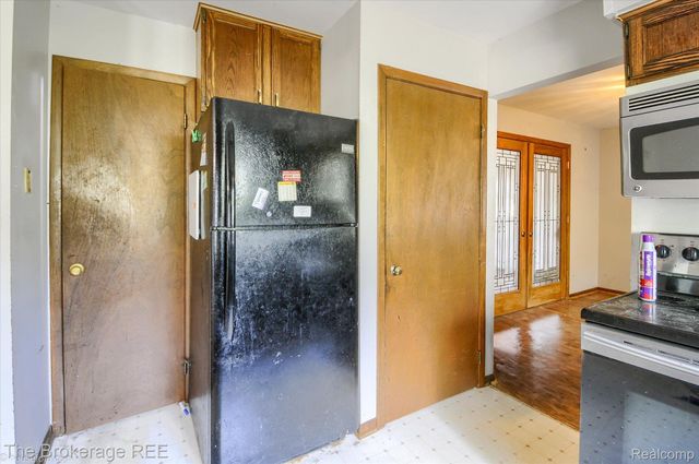 688 UPHILL Road, Milford Twp, MI 48381