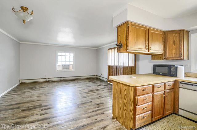 688 UPHILL Road, Milford Twp, MI 48381