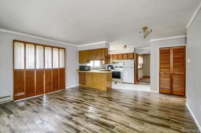 688 UPHILL Road, Milford Twp, MI 48381