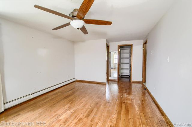 688 UPHILL Road, Milford Twp, MI 48381