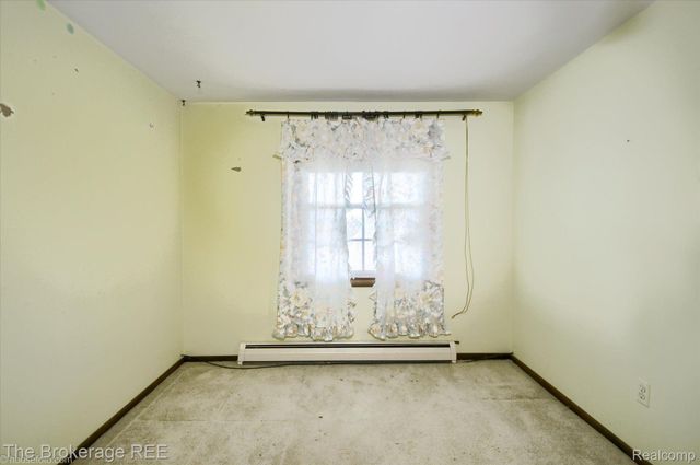 688 UPHILL Road, Milford Twp, MI 48381