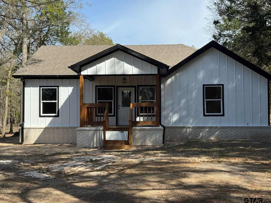 190 Private Road 8503, Ben Wheeler, TX 75754