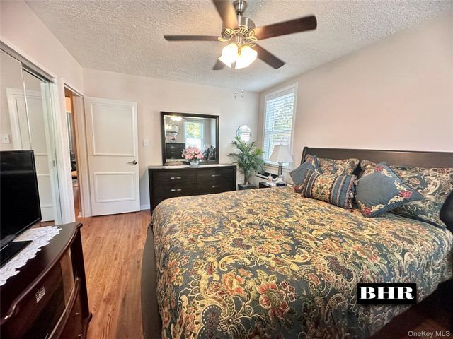 1805 E 53rd Street 3D, Brooklyn, NY 11234