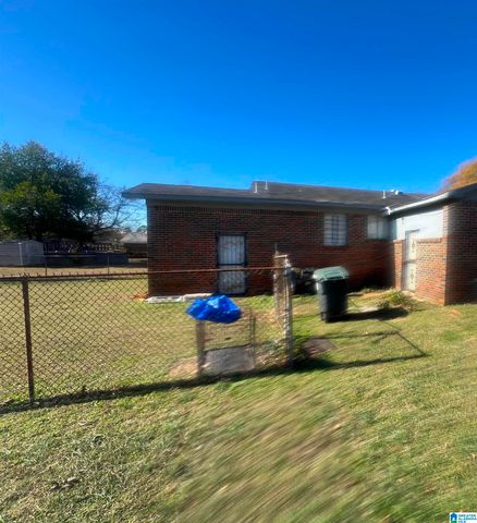 301 10TH AVENUE SW, Birmingham, AL 35233