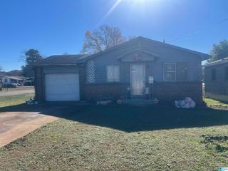 301 10TH AVENUE SW, Birmingham, AL 35233