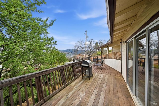 3003 Riviera Heights, Kelseyville, CA 95451